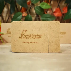 Tarjetero en MDF No. 1